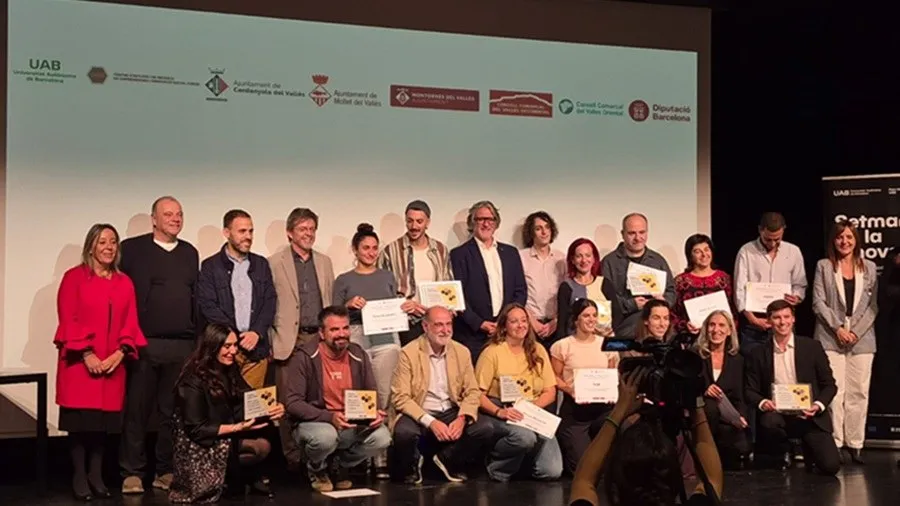 Group photo of the 2026 Eines Awards winners and finalists on the stage of the theatre in Montornès del Vallès
